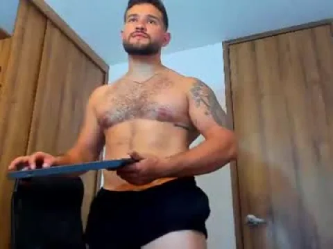 Watch Andrew Diaz Live Adult Webcam Show - Free Sex Cam Stream