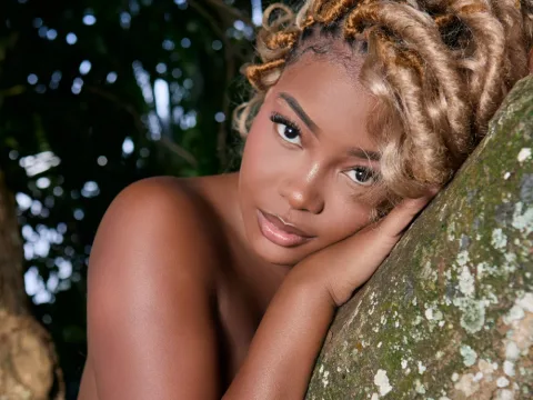 Watch Isaa Coleman Live Adult Webcam Show - Free Sex Cam Stream