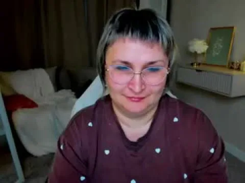 Watch Ella  Clark Offline Adult Webcam Show - Free Sex Cam Stream