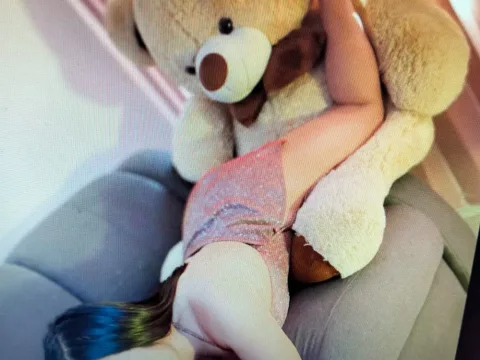 Watch LissafeetHott Live Adult Webcam Show - Free Sex Cam Stream