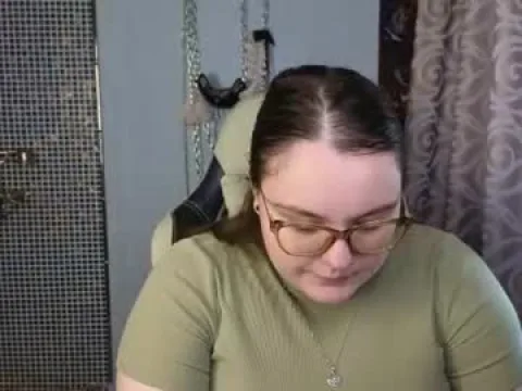 Watch Caticlik Offline Adult Webcam Show from United States - Free Sex Cam Stream