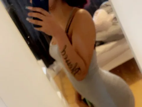 Watch Destinyandlove Offline Adult Webcam Show - Free Sex Cam Stream