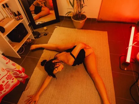 Watch Chloe Murray Live Adult Webcam Show - Free Sex Cam Stream