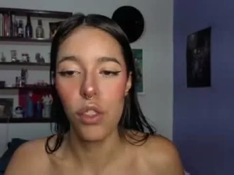 Watch Stephania Live Adult Webcam Show from Colombia - Free Sex Cam Stream