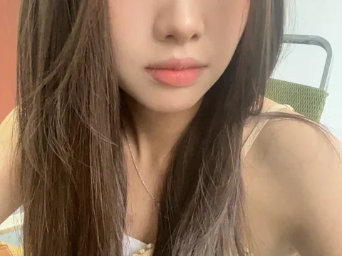Watch YY-1-1-1 Offline Adult Webcam Show - Free Sex Cam Stream