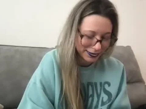 Watch Daphne Summers Offline Adult Webcam Show from United States - Free Sex Cam Stream