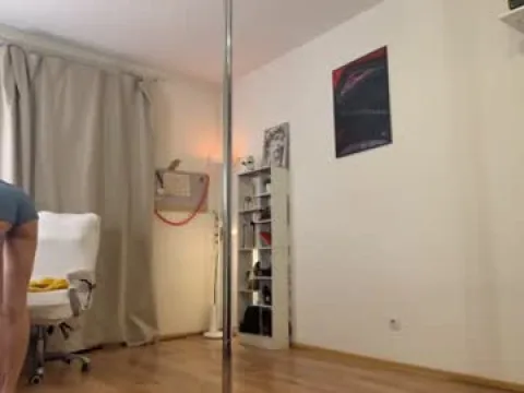 Watch Zephyrion275605 Offline Adult Webcam Show - Free Sex Cam Stream