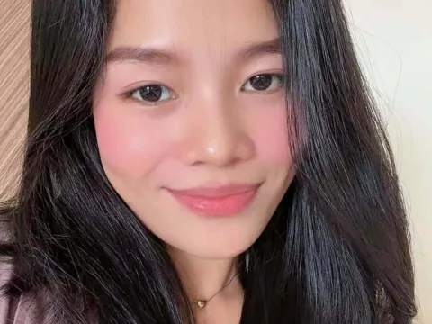 Watch Chinny1112 Offline Adult Webcam Show - Free Sex Cam Stream