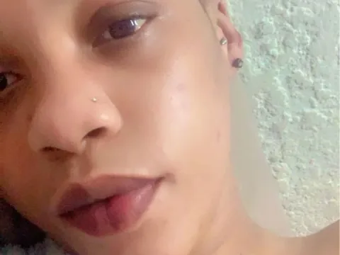 Watch LolaTwerksXX Live Adult Webcam Show - Free Sex Cam Stream