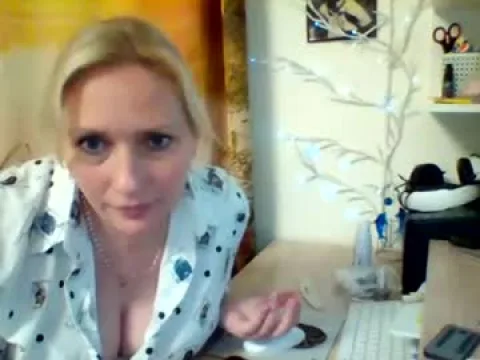 Watch Velka Raspberry Offline Adult Webcam Show - Free Sex Cam Stream
