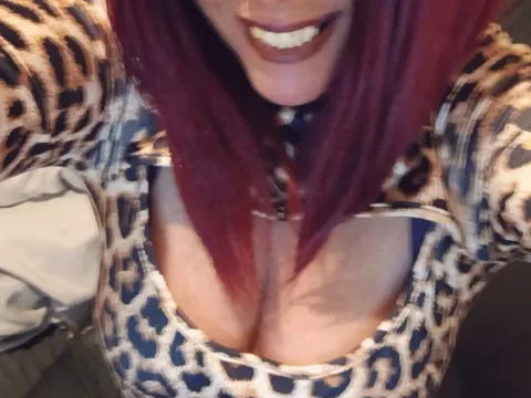 Watch Busty-Belfast-Irish-Girl Live Adult Webcam Show - Free Sex Cam Stream