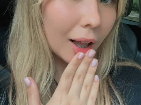 Watch Shiny Eva Offline Adult Webcam Show - Free Sex Cam Stream