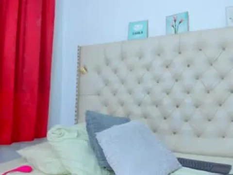 Watch Selena Beautyy Offline Adult Webcam Show from Colombia - Free Sex Cam Stream