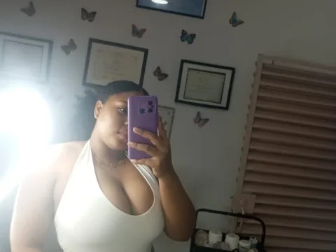 Watch Curvyqueen Live Adult Webcam Show - Free Sex Cam Stream