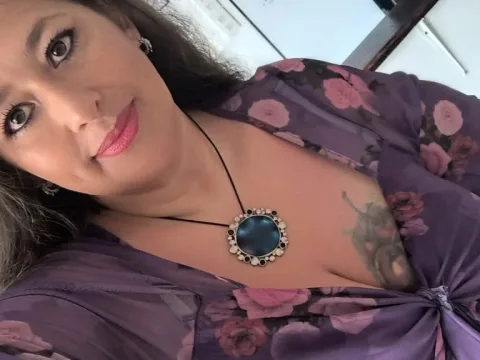 Watch SALAMANDRA FRANCO Offline Adult Webcam Show - Free Sex Cam Stream