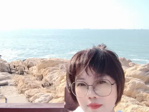 Watch Daeyulin Live Adult Webcam Show - Free Sex Cam Stream