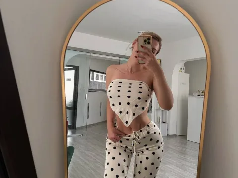 Watch MillieHartwell Live Adult Webcam Show - Free Sex Cam Stream