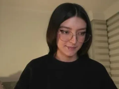 Watch Call Me Rosie Offline Adult Webcam Show - Free Sex Cam Stream