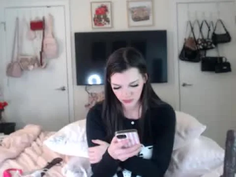 Watch Milly k Live Adult Webcam Show from United States - Free Sex Cam Stream