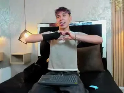 Watch Damon Offline Adult Webcam Show from Colombia - Free Sex Cam Stream