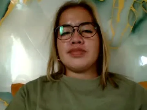 Watch Lovewella Live Adult Webcam Show from Philippines - Free Sex Cam Stream